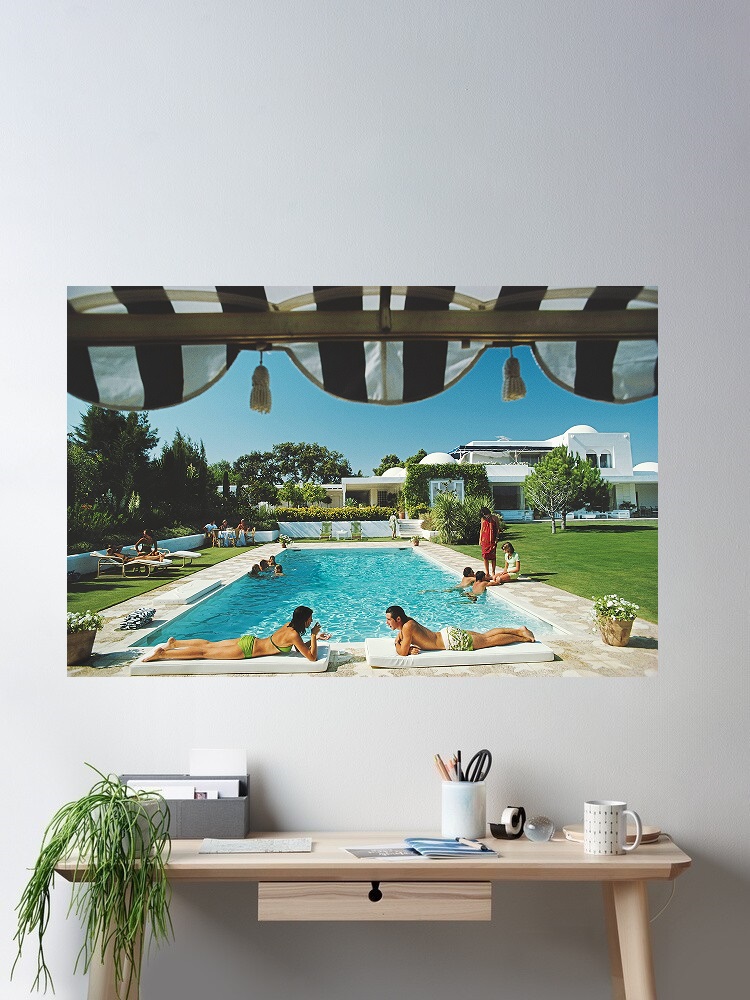 Retro Poolside Host Luxury Lif – Luxury Lifestyle Pictures recenzja i cena